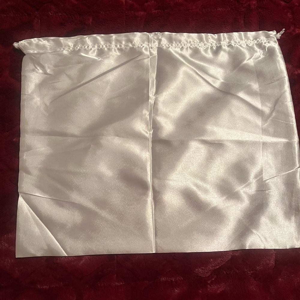 White Silk Purse Dust Cover Drawstring Bags